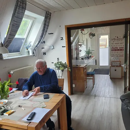 Kumm Rin - Kamin Und Sauna