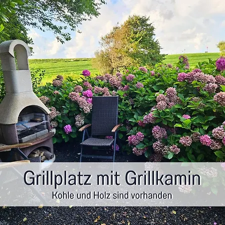 Lejlighed Kumm Rin - Ihre Private Nordsee-oase Direkt Hinter Dem Deich - Privater Gartenstrand - Sauna & Kamin - Vieles Fuer Den Kleinen Gast Carolinensiel